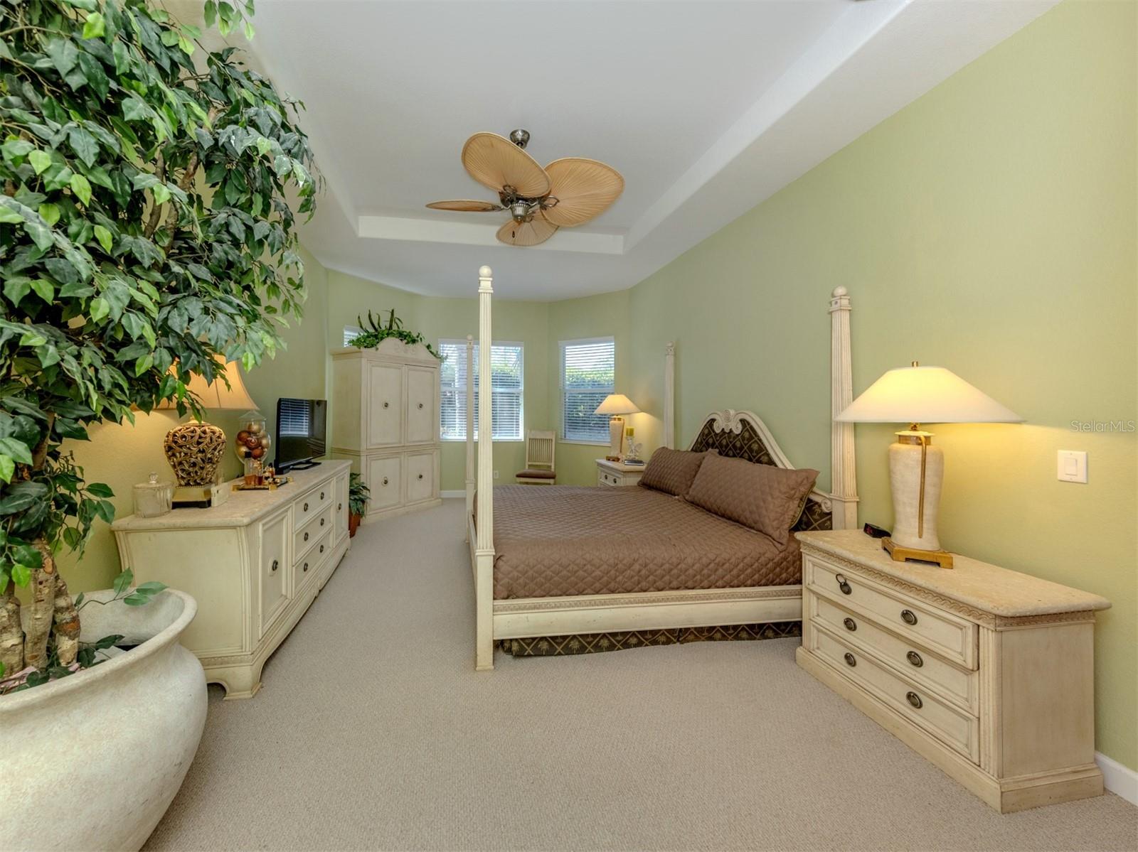 VENETIAN GOLF AND RIVER CLUB - Residential