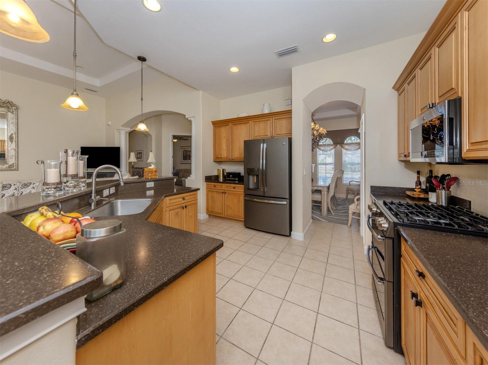 VENETIAN GOLF AND RIVER CLUB - Residential