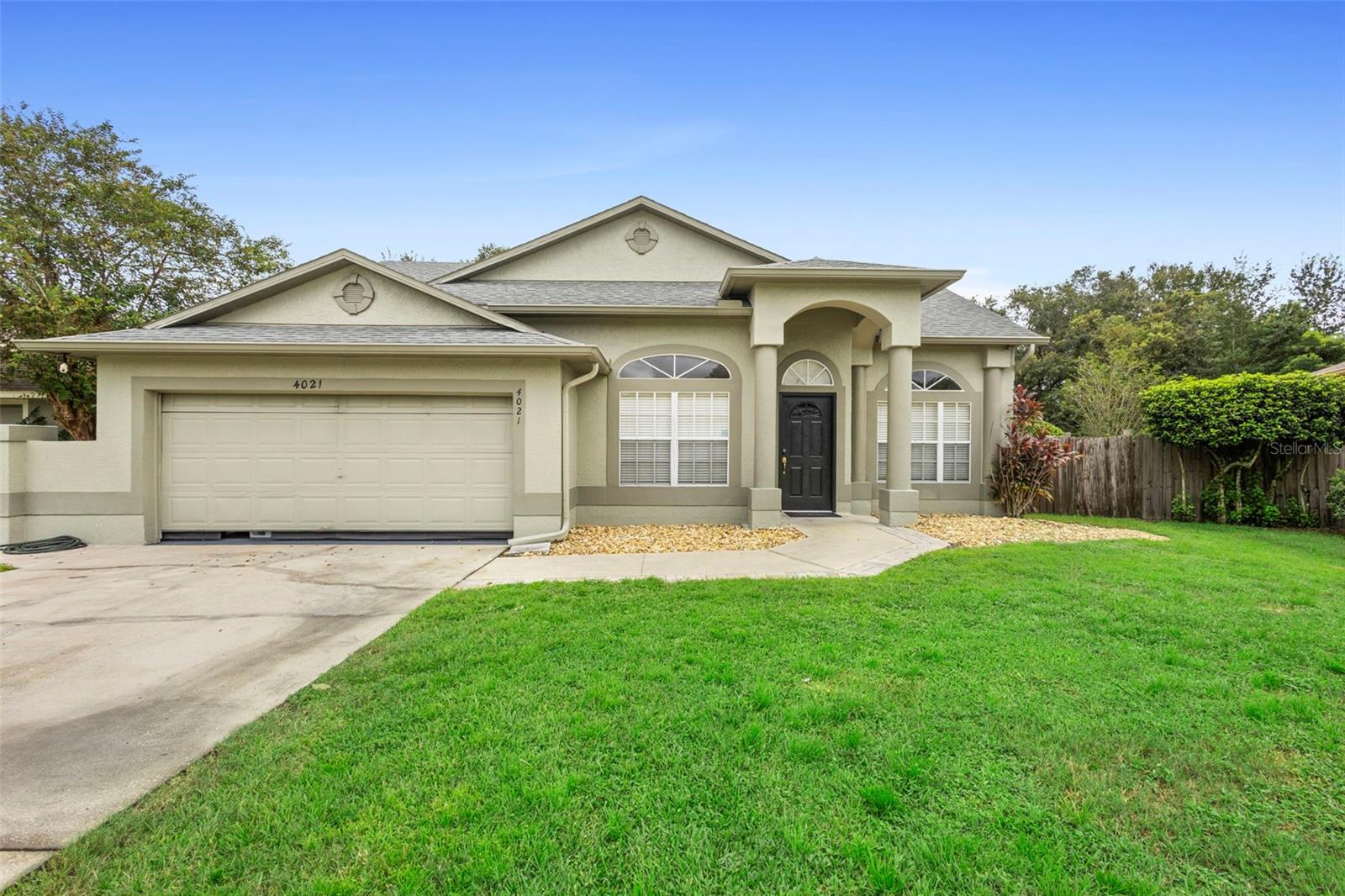 4021 EAGLE FEATHER DRIVE