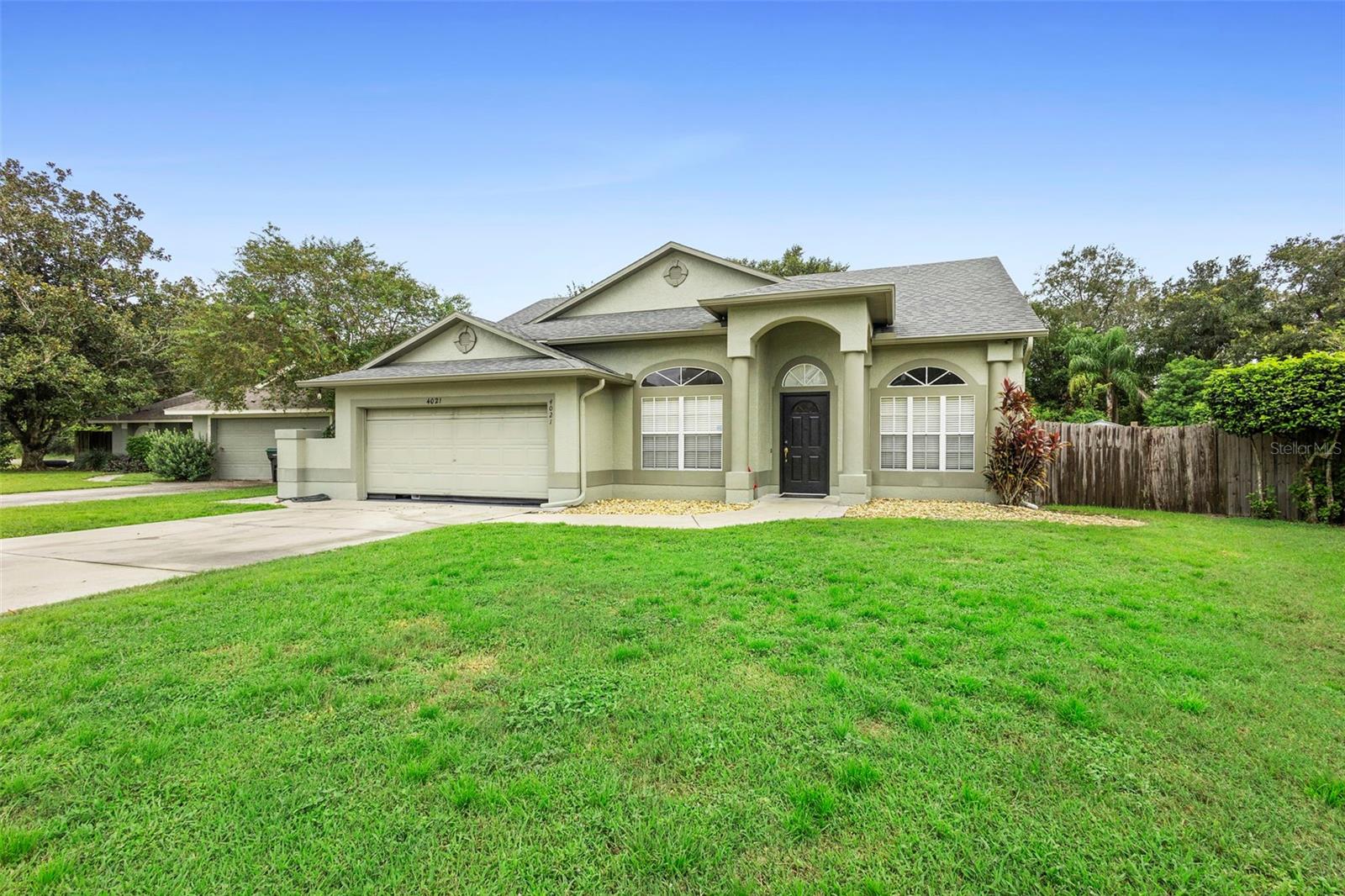 4021 EAGLE FEATHER DRIVE