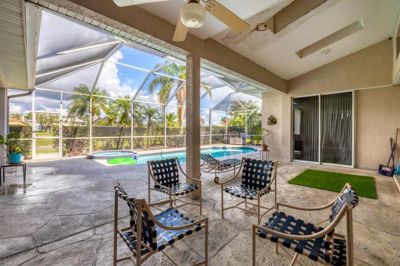 PALACIO - Residential