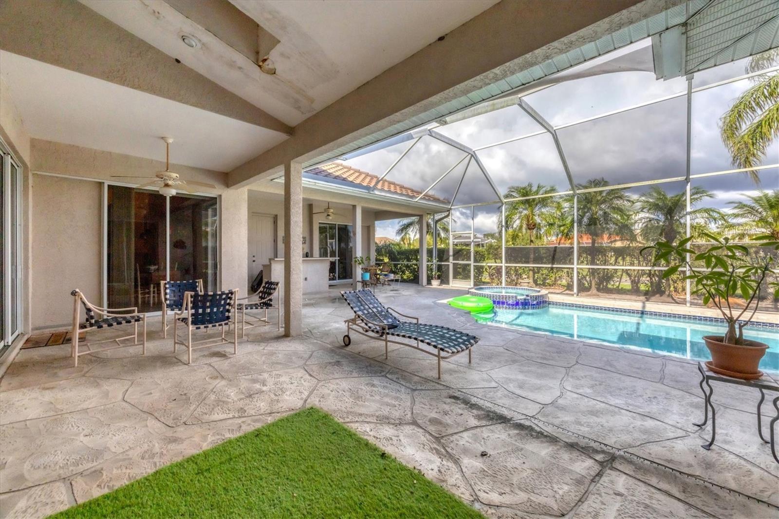 PALACIO - Residential