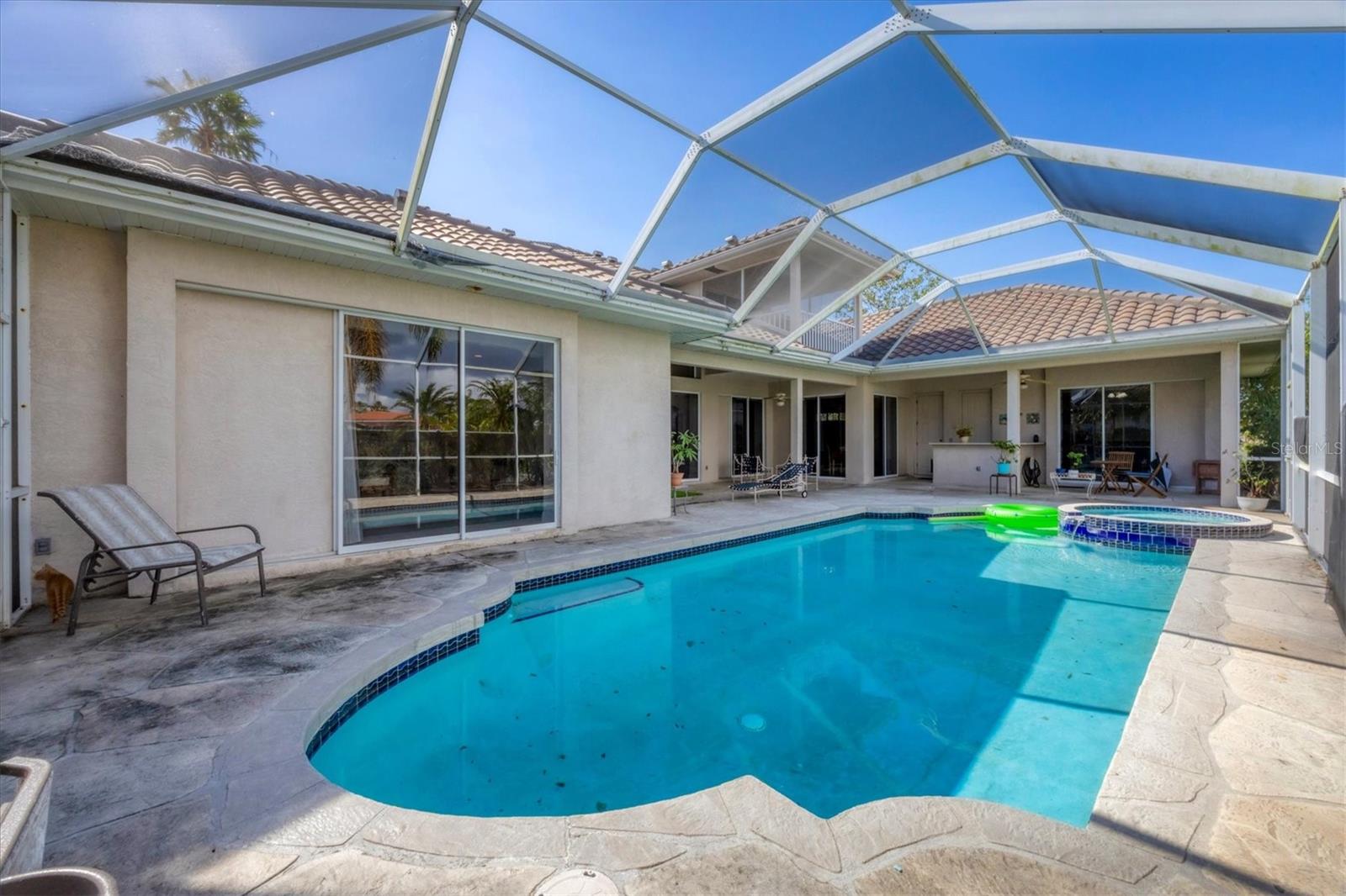 PALACIO - Residential