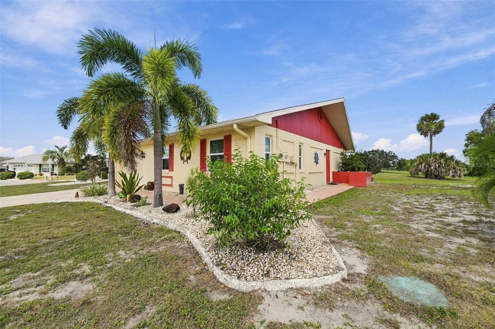 215 GENET COURT, SUN CITY CENTER, FL, 33573 1 215 GENET COURT