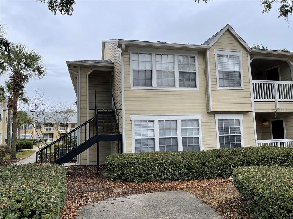 Photo of 1027 S Hiawassee Road #2311, Orlando, FL 32835 (MLS # O6408916)