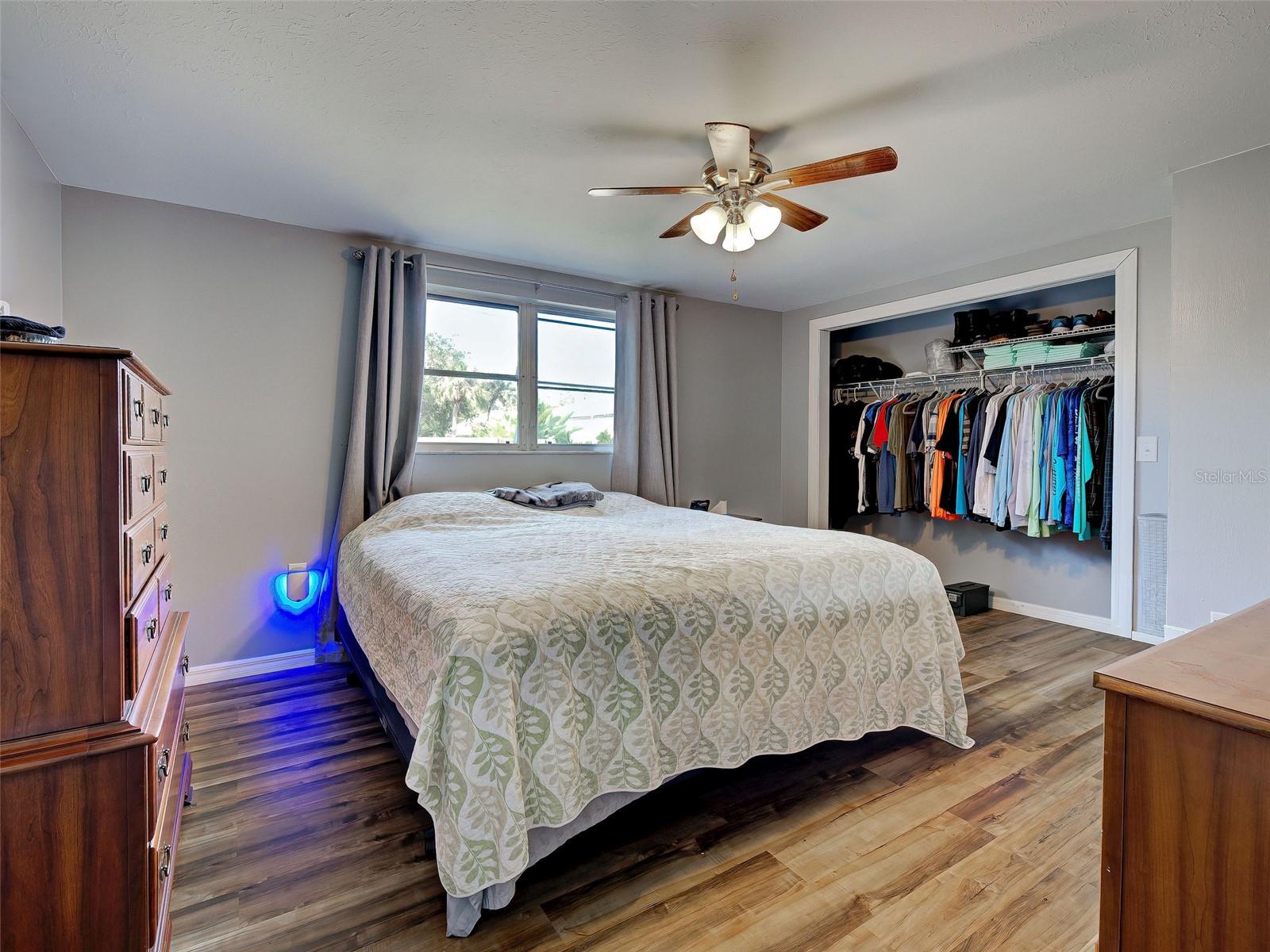 SOUTH VENICE - Residential