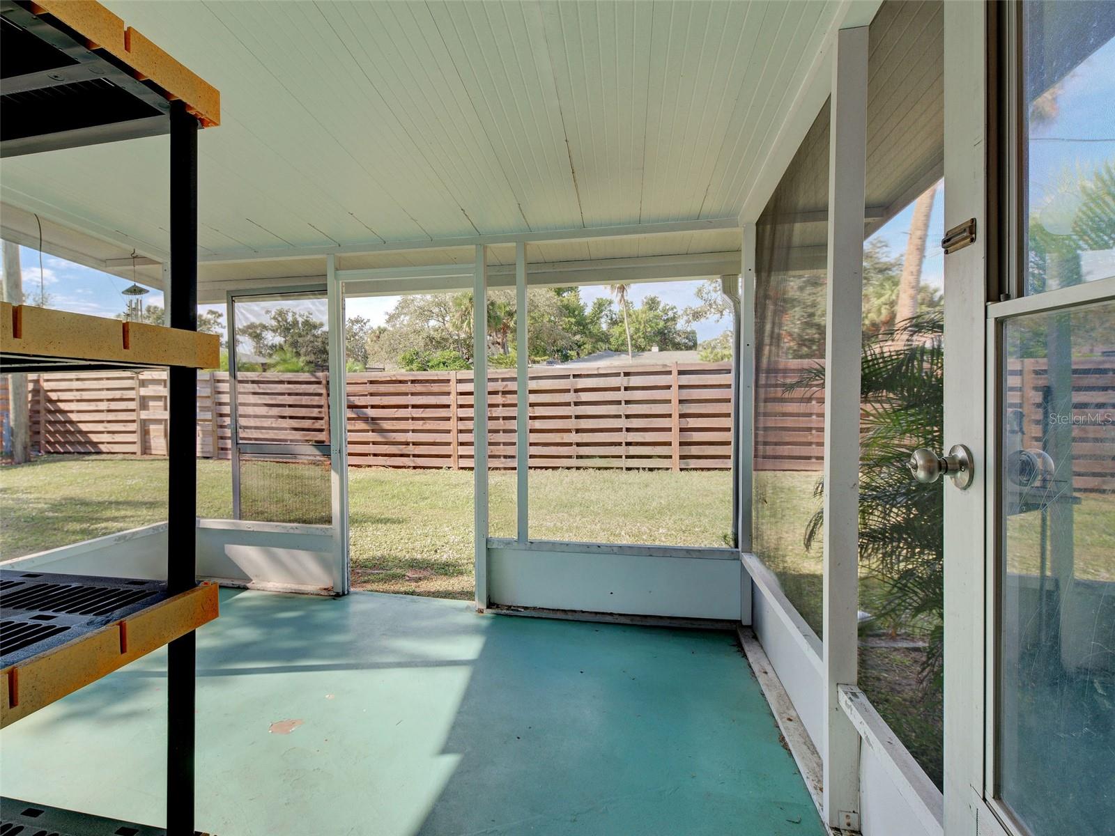 SOUTH VENICE - Residential