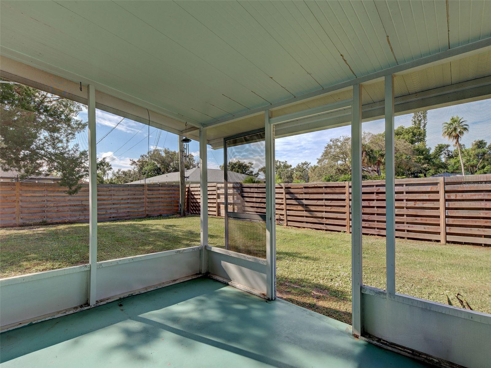 SOUTH VENICE - Residential