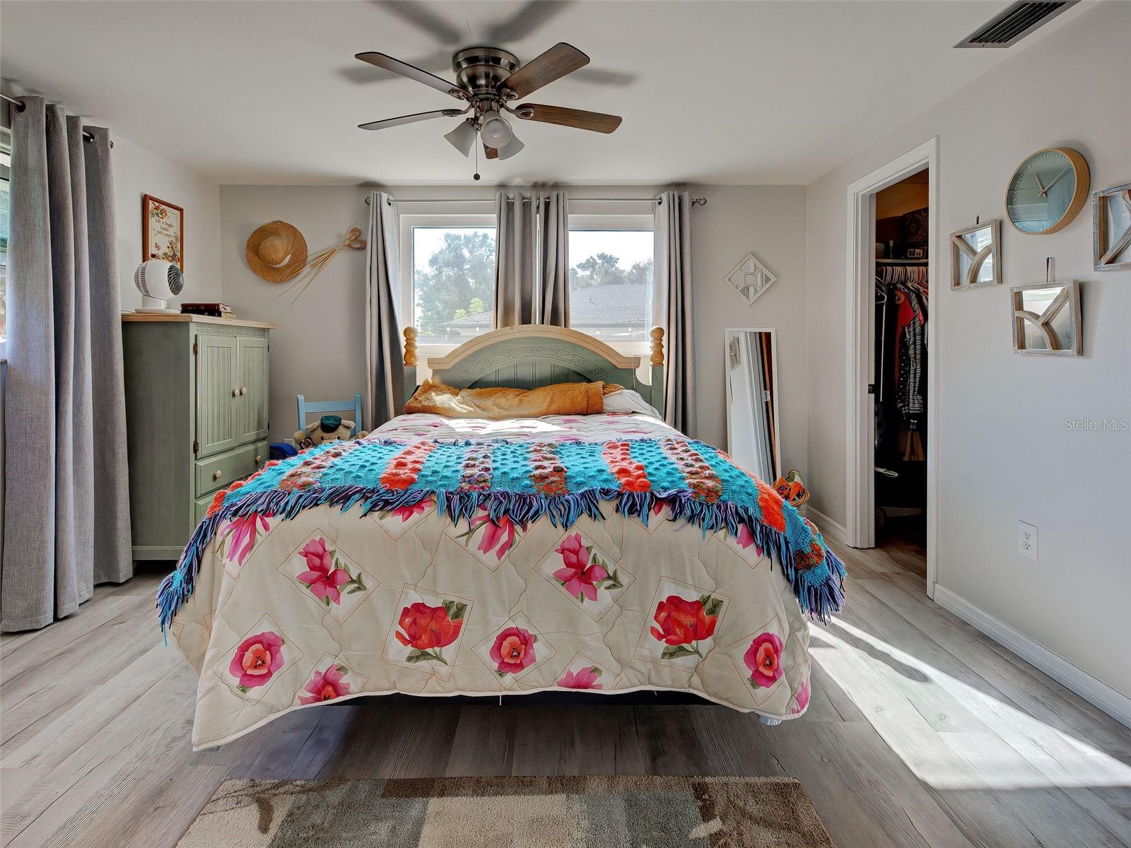 SOUTH VENICE - Residential