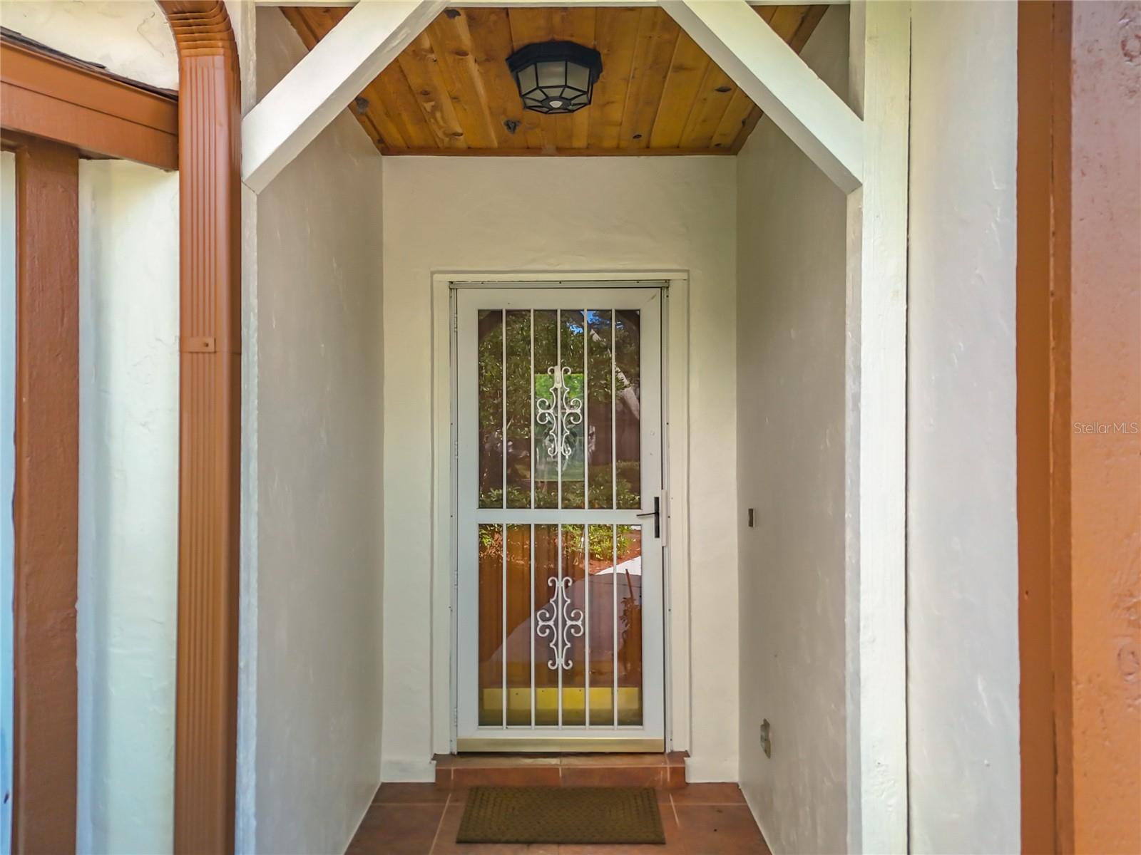 EUSTIS 44 GABLES - Residential