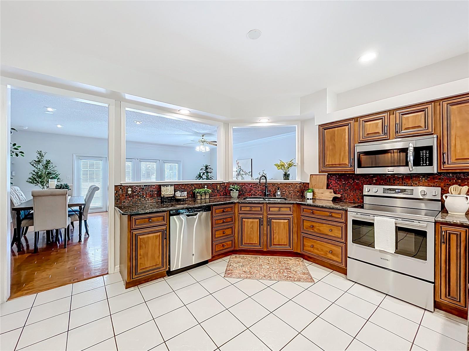 EUSTIS 44 GABLES - Residential