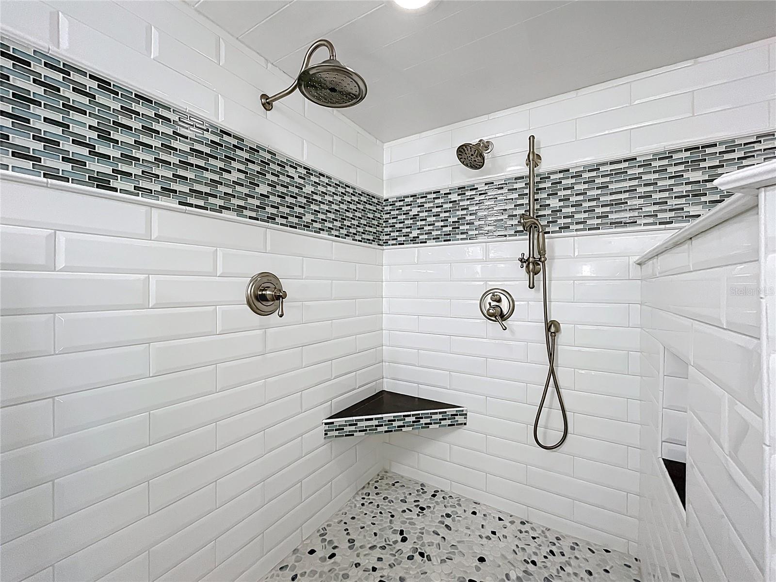 EUSTIS 44 GABLES - Residential