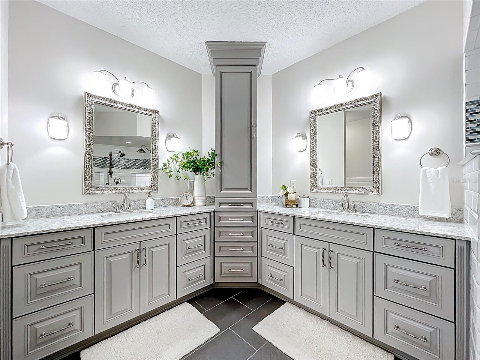 EUSTIS 44 GABLES - Residential