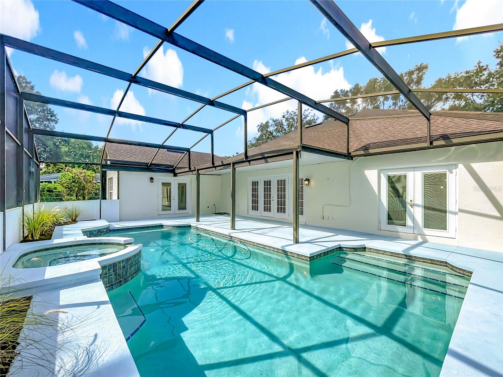 EUSTIS 44 GABLES - Residential