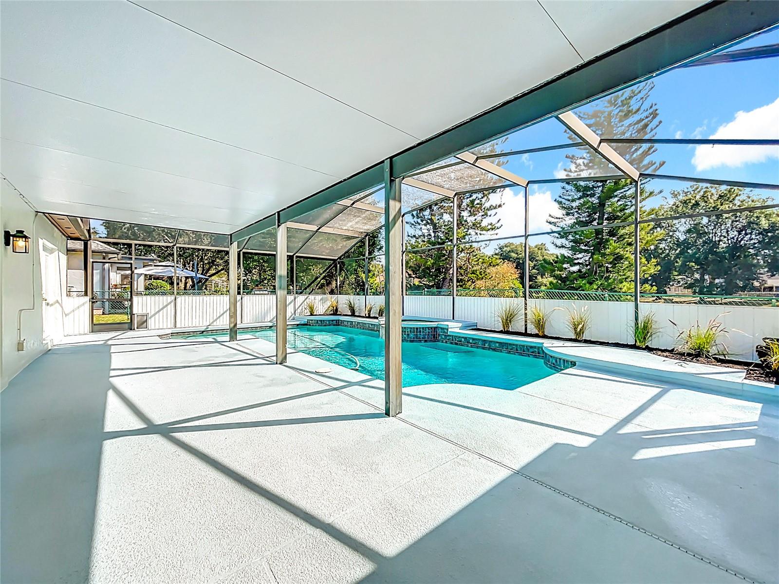 EUSTIS 44 GABLES - Residential