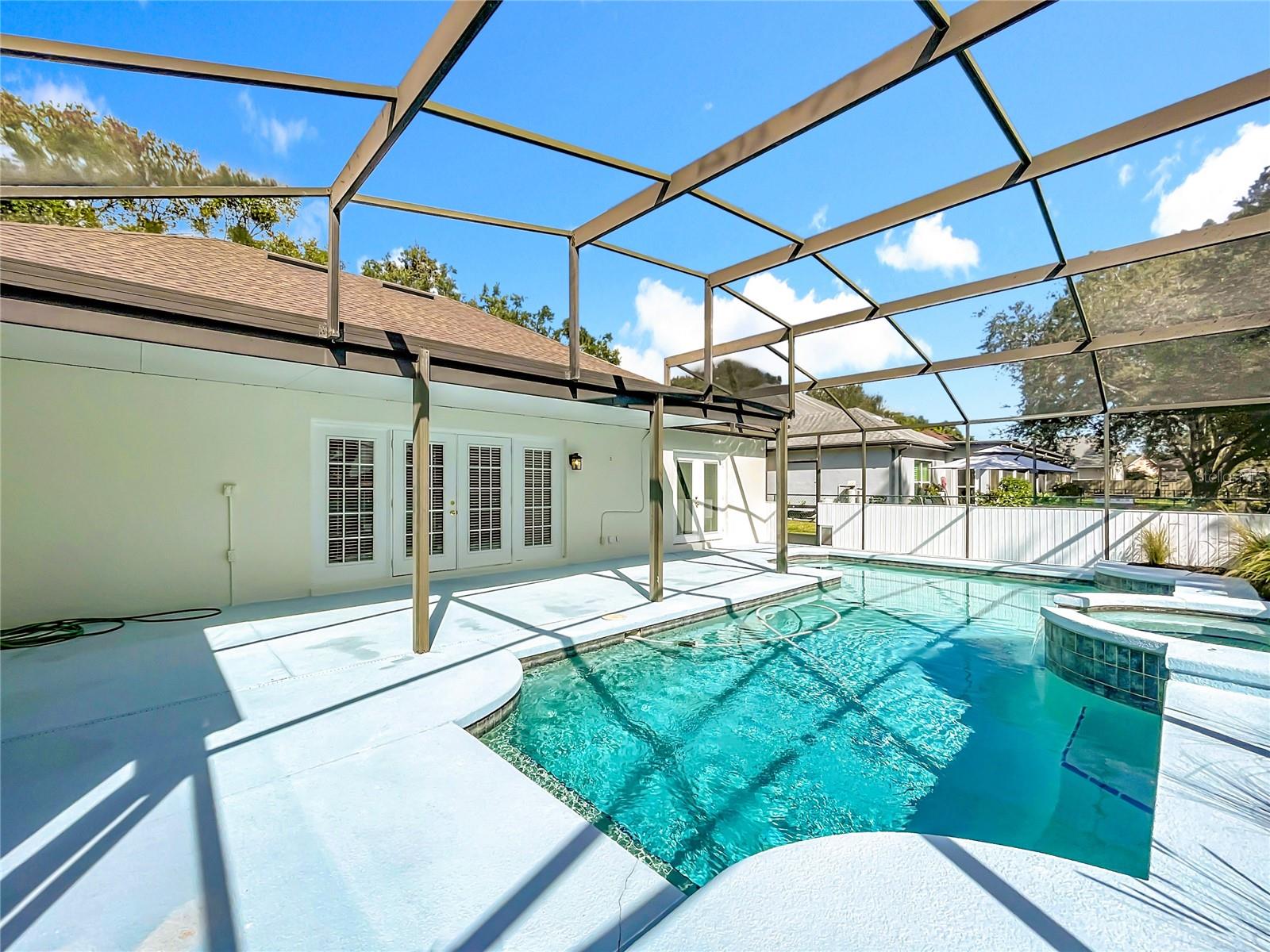 EUSTIS 44 GABLES - Residential