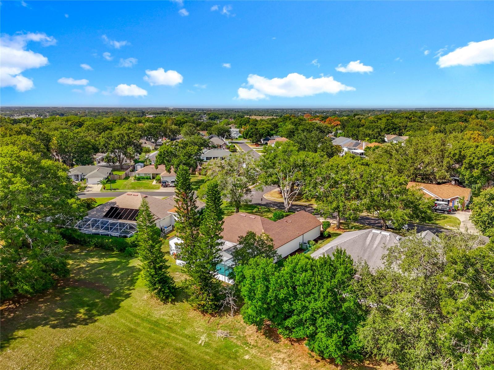 EUSTIS 44 GABLES - Residential