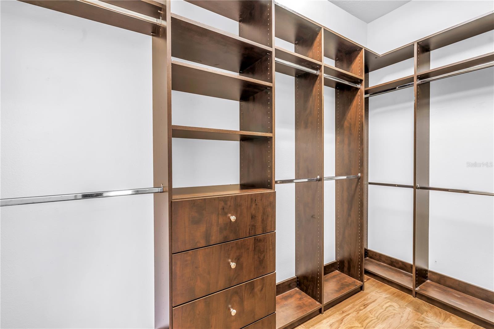 LAKE CARROLL VIEW MINOR SUB - Residential