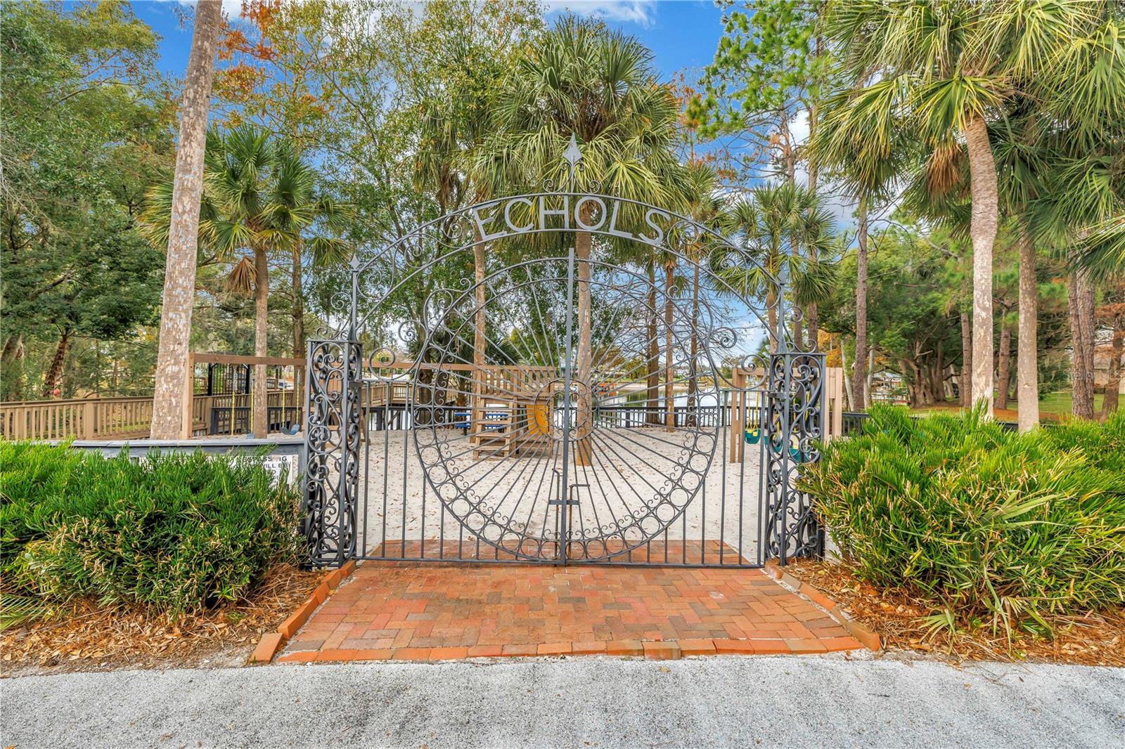 LAKE CARROLL VIEW MINOR SUB - Residential