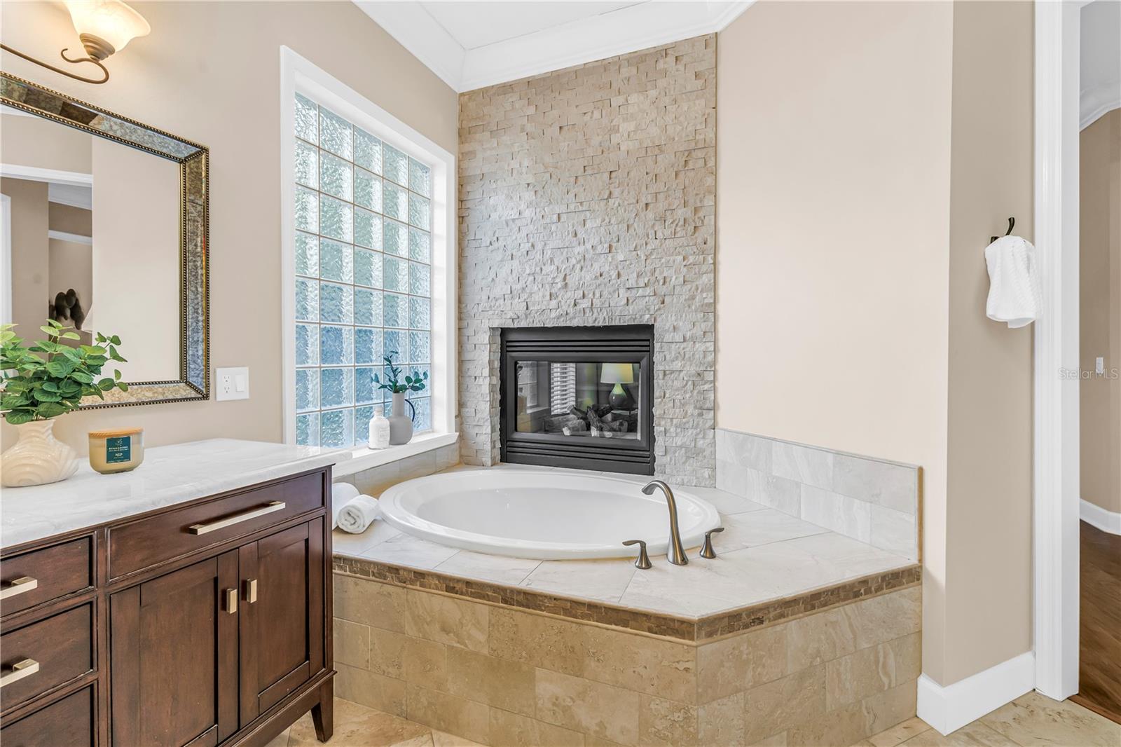 LAKE CARROLL VIEW MINOR SUB - Residential