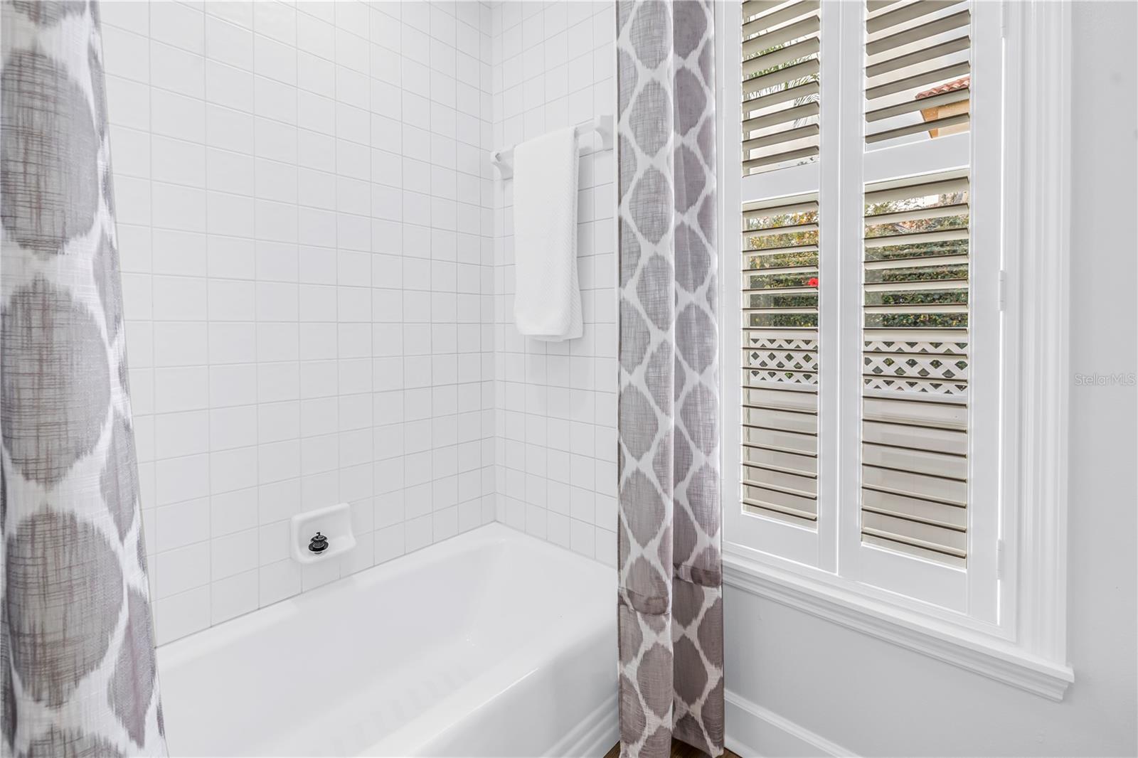 LAKE CARROLL VIEW MINOR SUB - Residential