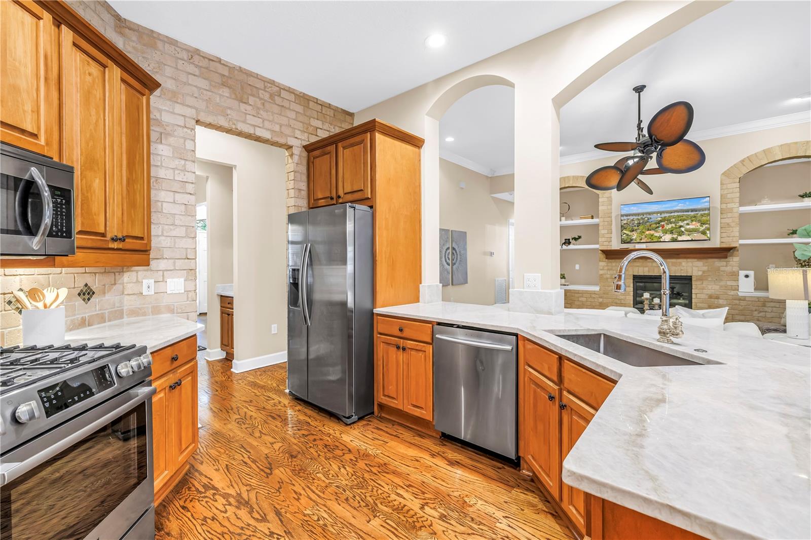 LAKE CARROLL VIEW MINOR SUB - Residential