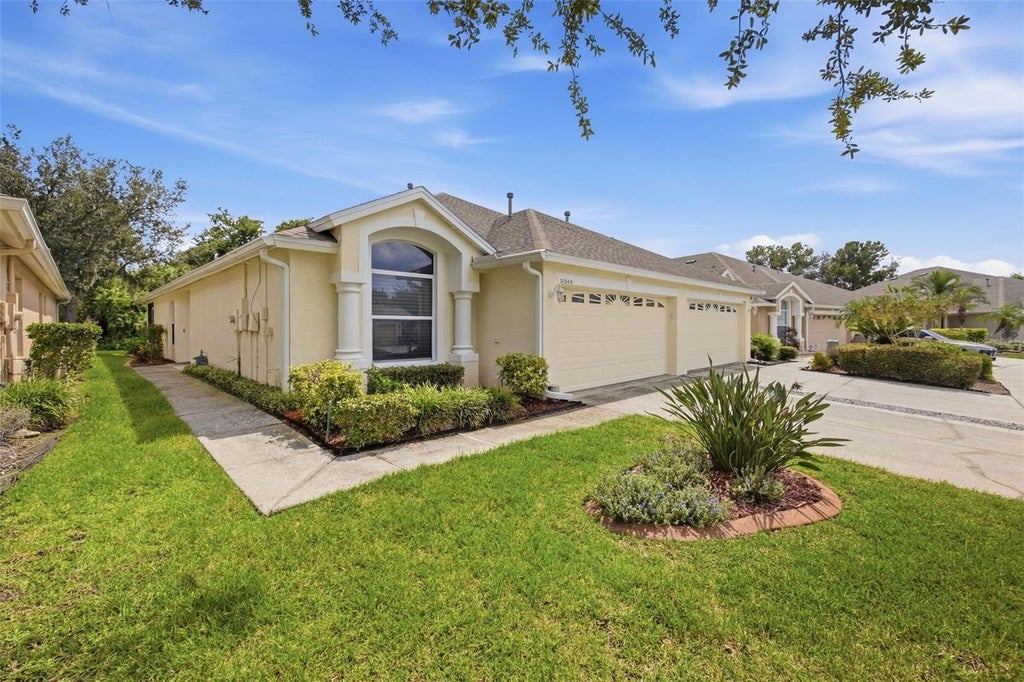 Photo of 31040 Prout Court, Wesley Chapel, FL 33543 (MLS # TB8551923)