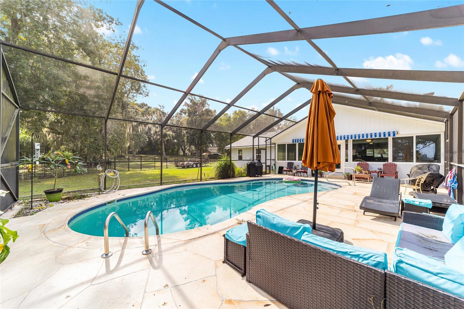 SHADOW WOOD UNREC - Residential