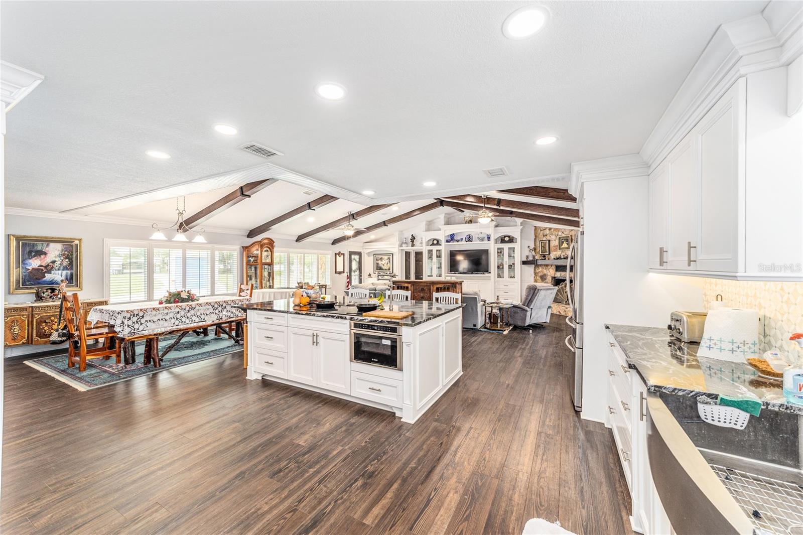 SHADOW WOOD UNREC - Residential