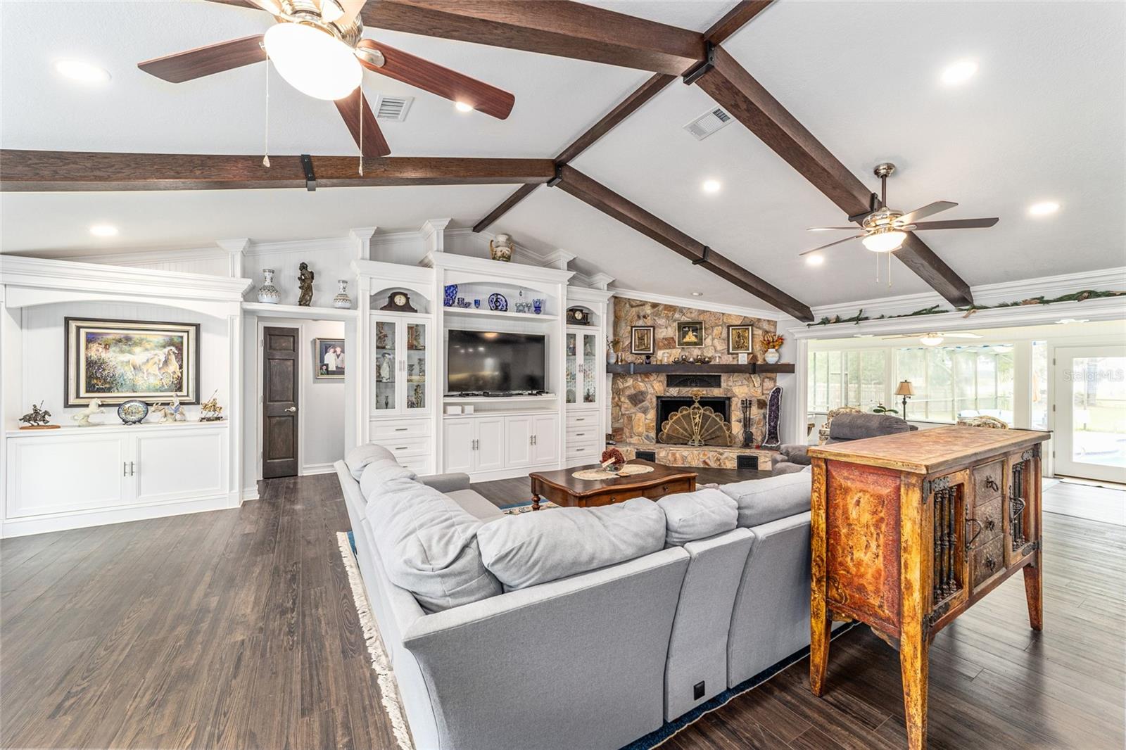 SHADOW WOOD UNREC - Residential