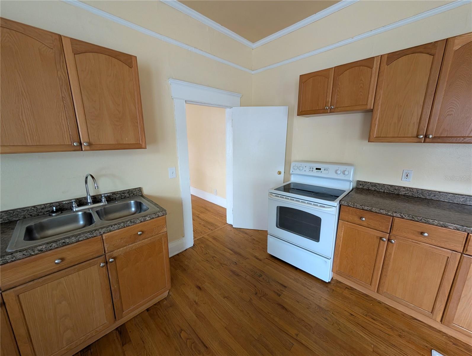 OSCAWANA - Residential Lease