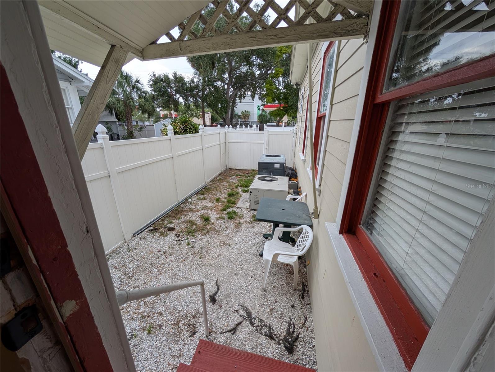 OSCAWANA - Residential Lease