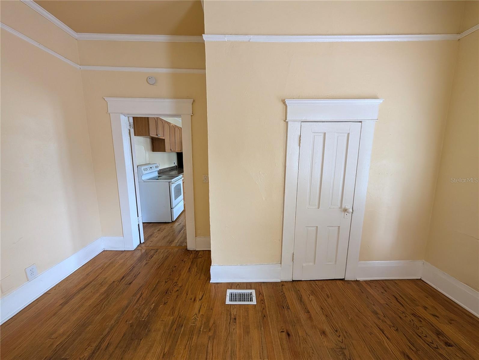 OSCAWANA - Residential Lease