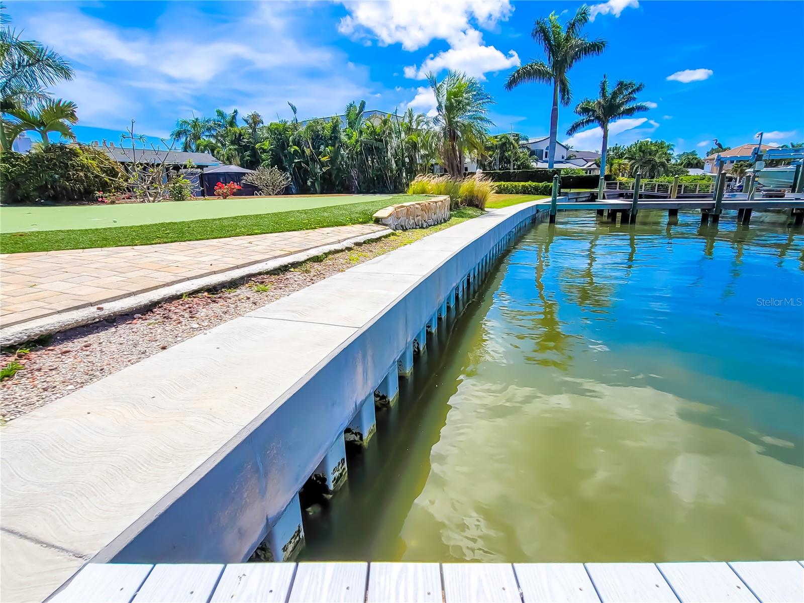 SNELL ISLE BRIGHTWATERS UNIT B - Residential