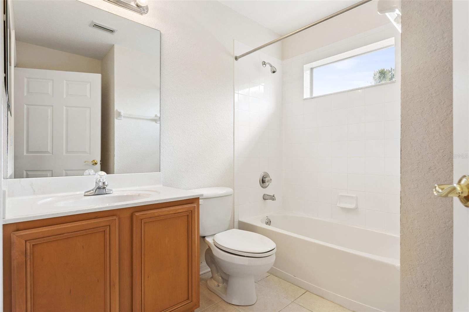 OAK CREEK - Residential