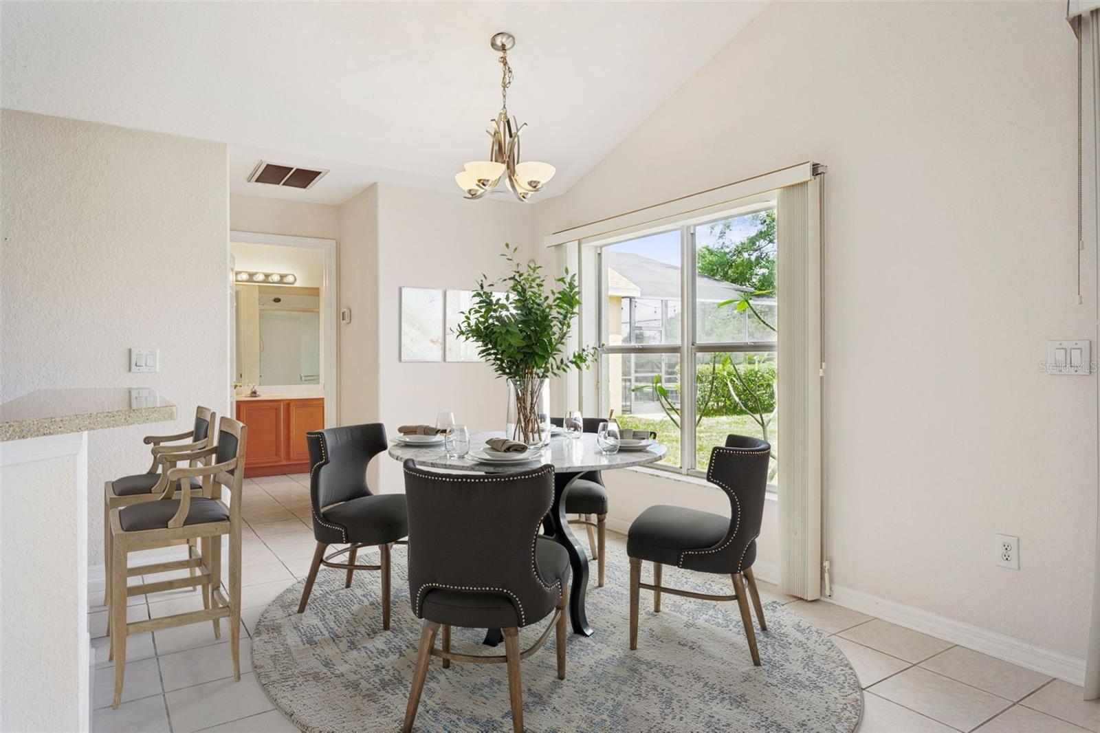 OAK CREEK - Residential