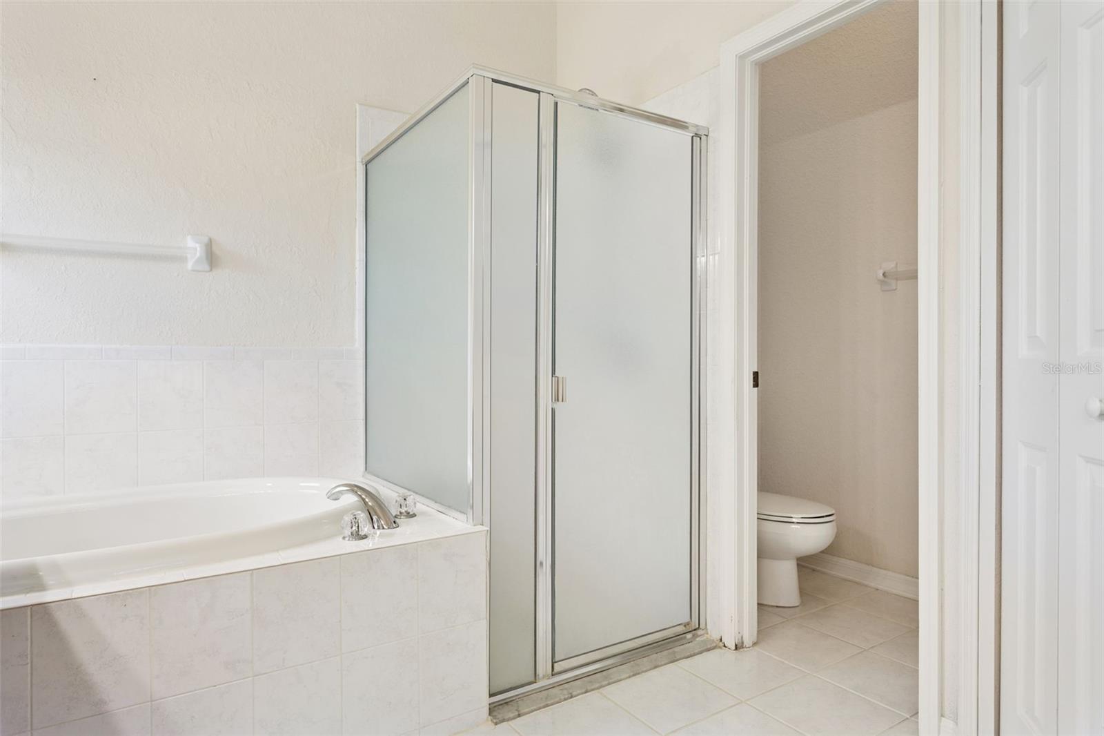 OAK CREEK - Residential