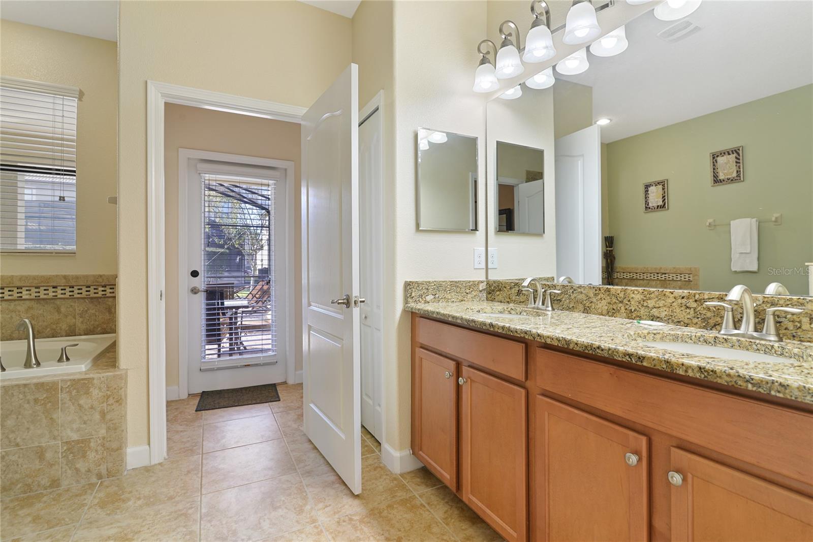 CHAMPIONS GATE, CHAMPIONSGATE, STONEY, RETREAT - Residential