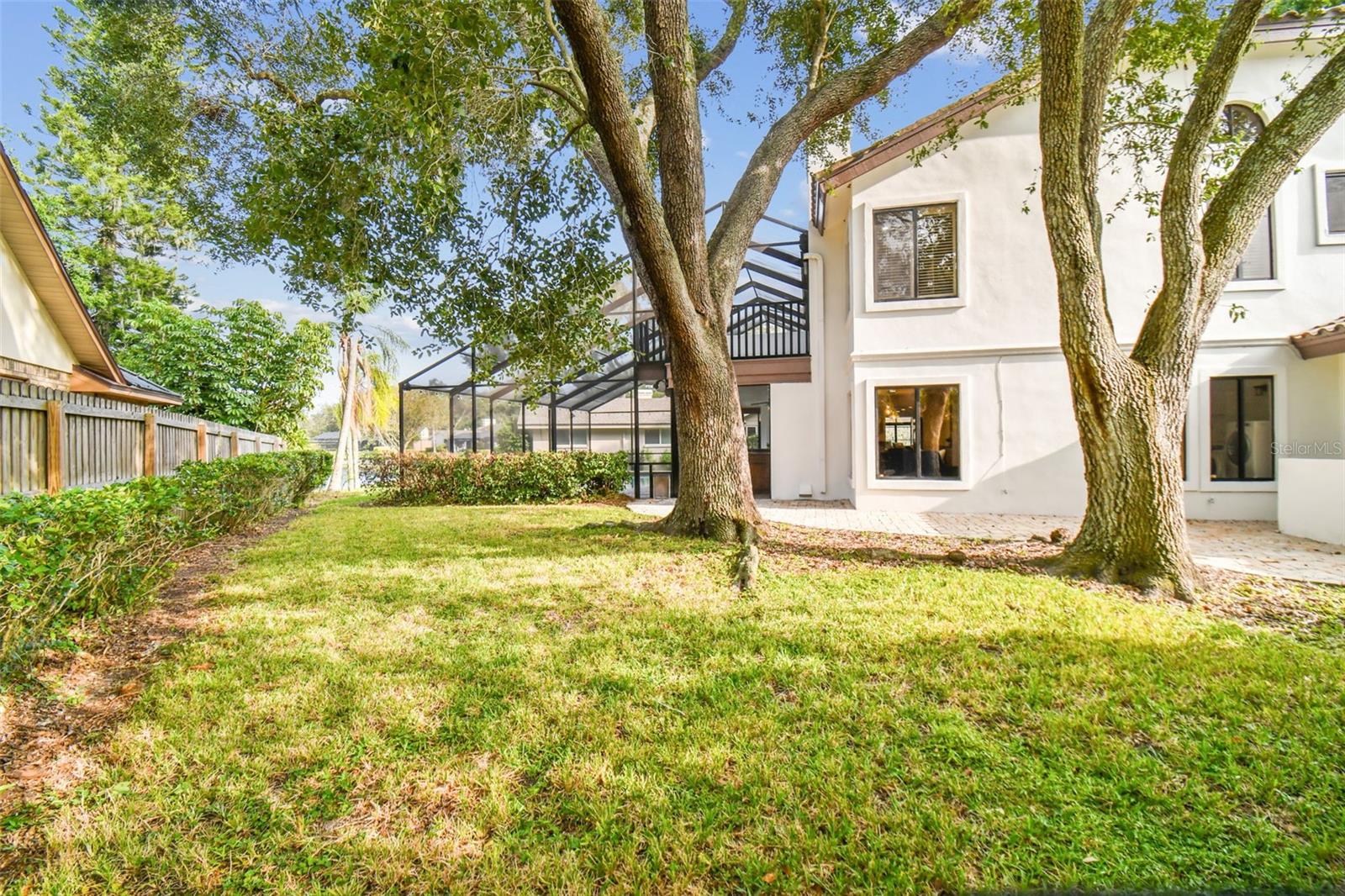 LAKE MAGDALENE MANORS - Residential