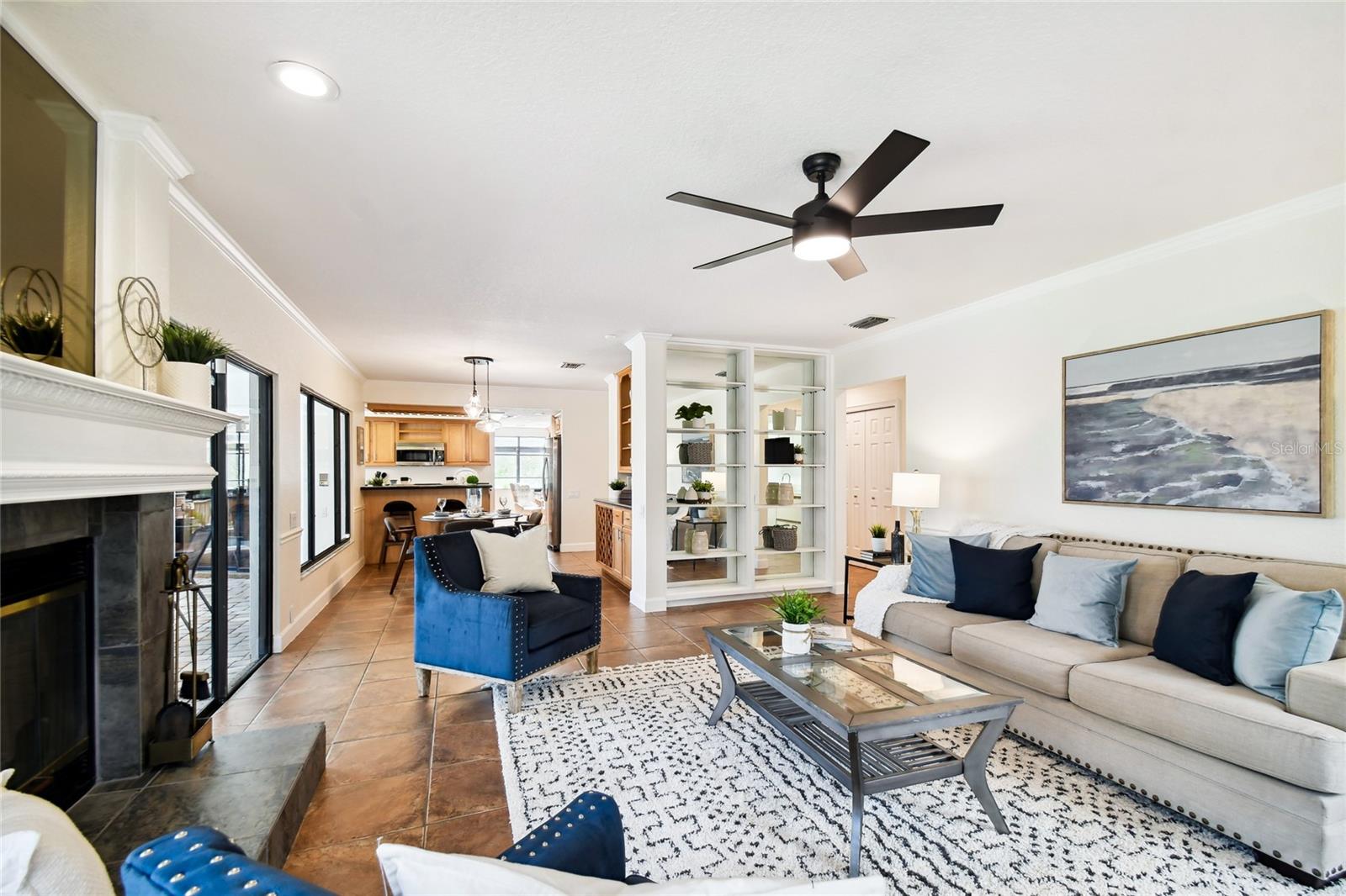 LAKE MAGDALENE MANORS - Residential