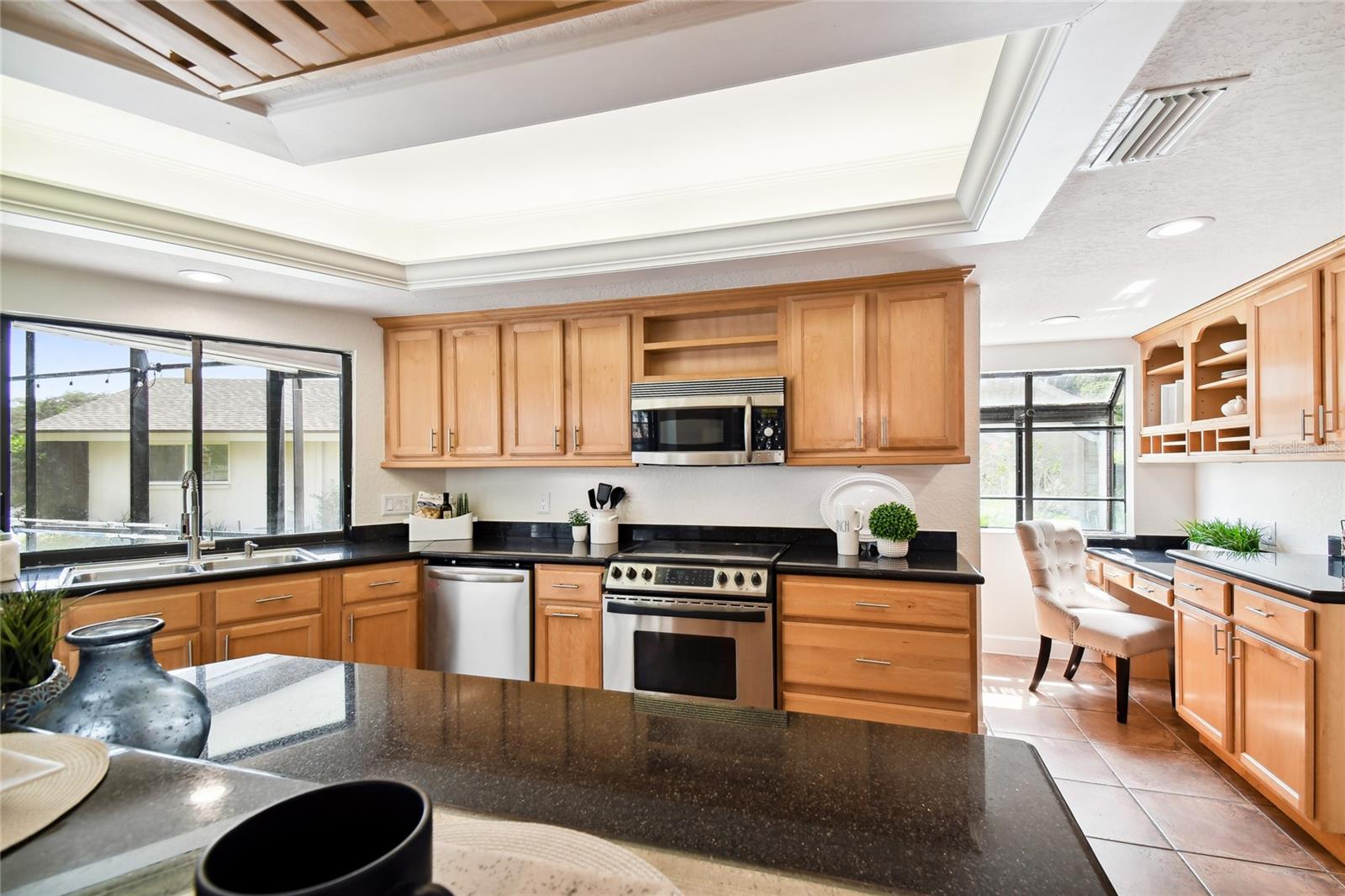 LAKE MAGDALENE MANORS - Residential