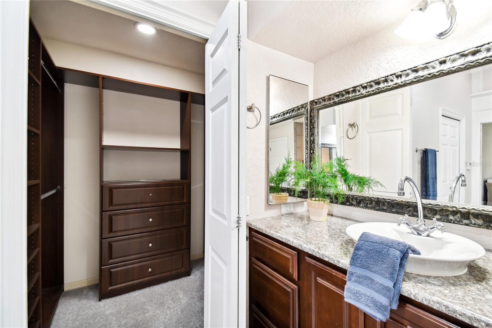 LAKE MAGDALENE MANORS - Residential