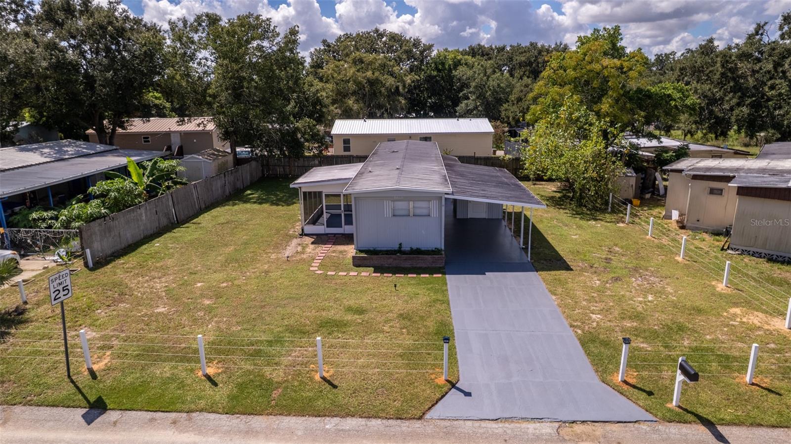 MONTVERDE MOBILE HOME SUB - Residential