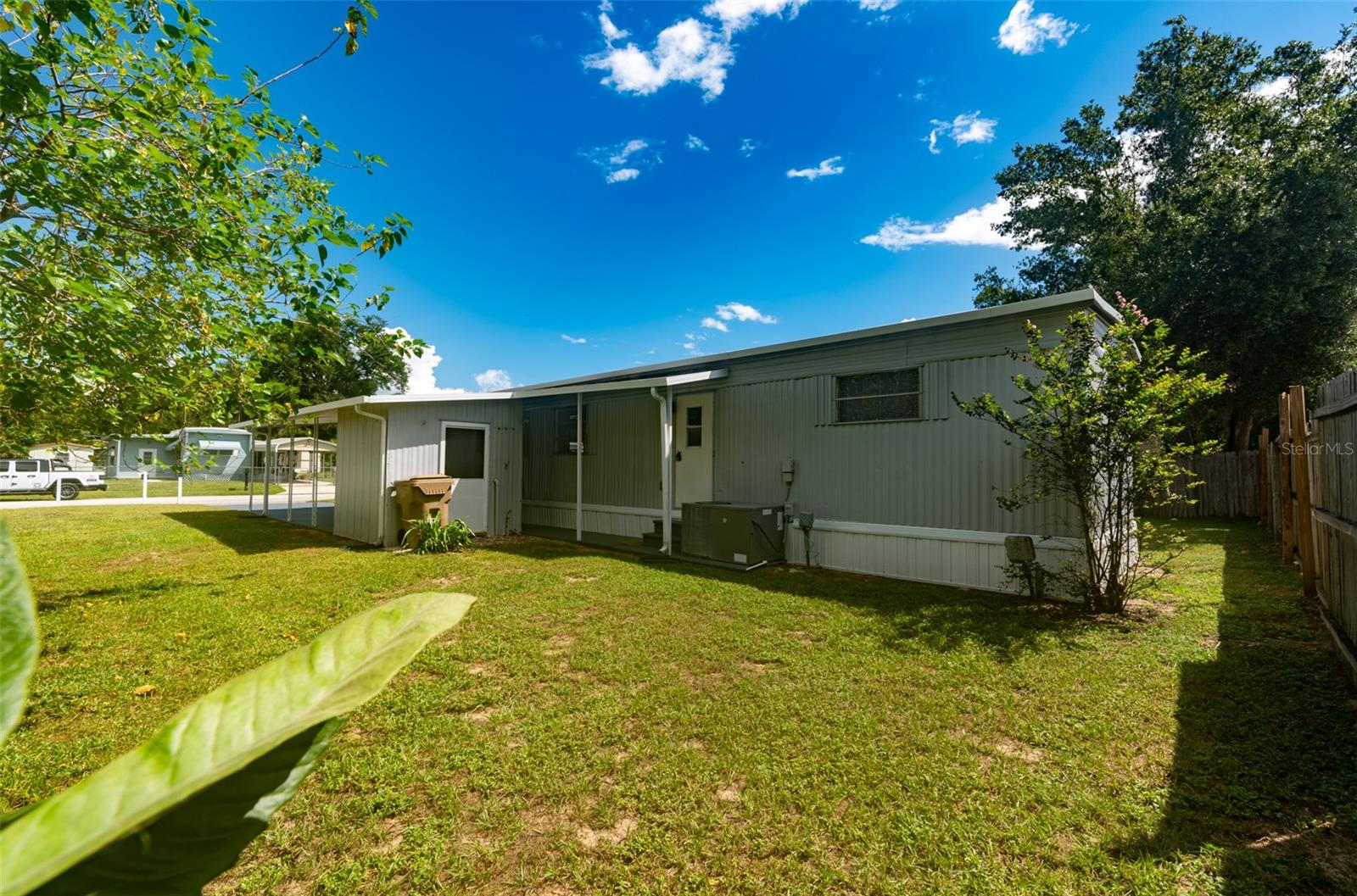 MONTVERDE MOBILE HOME SUB - Residential