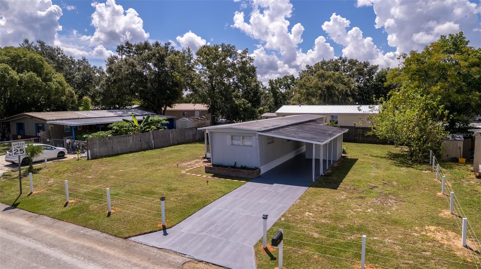 MONTVERDE MOBILE HOME SUB - Residential