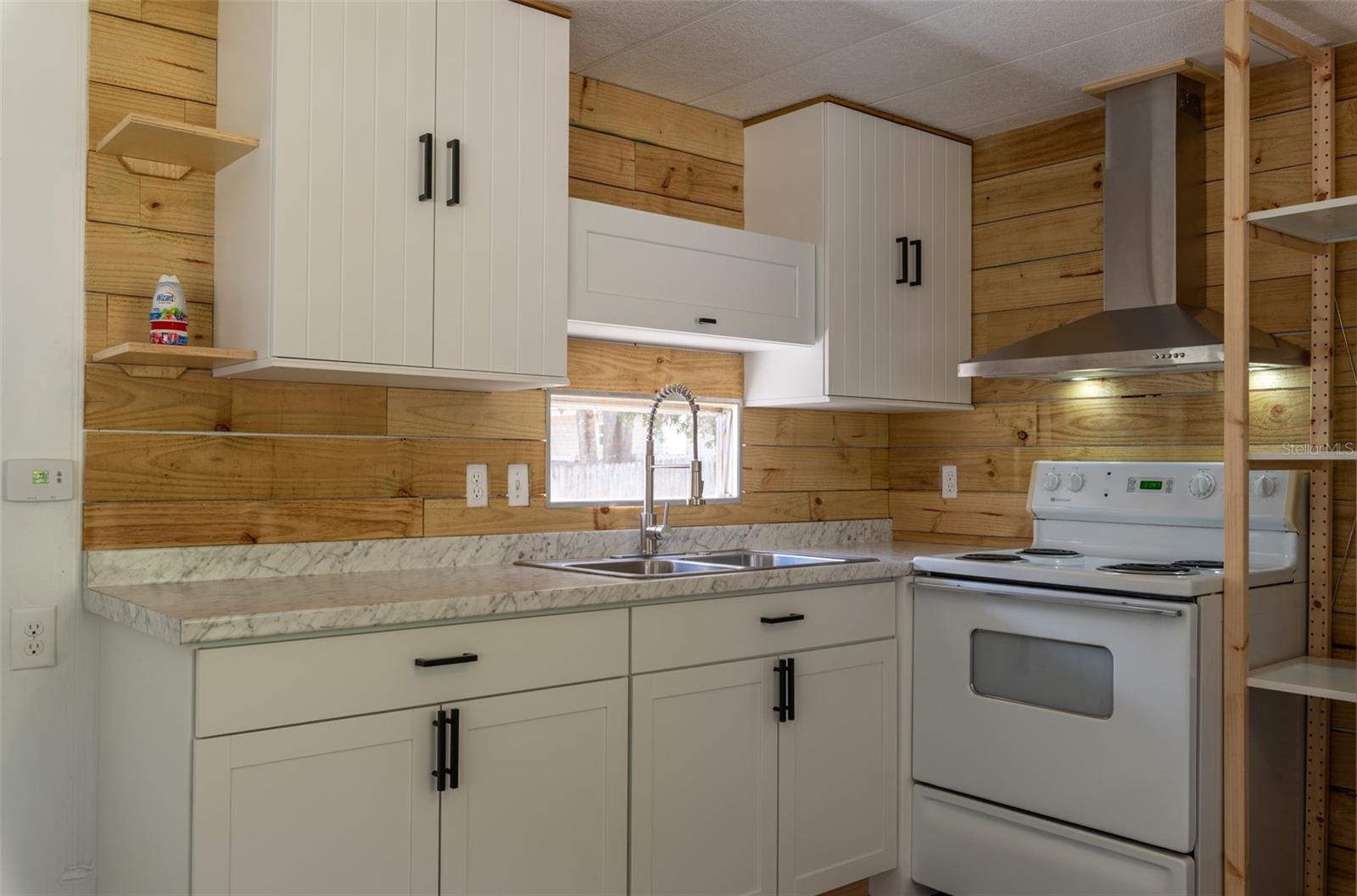 MONTVERDE MOBILE HOME SUB - Residential