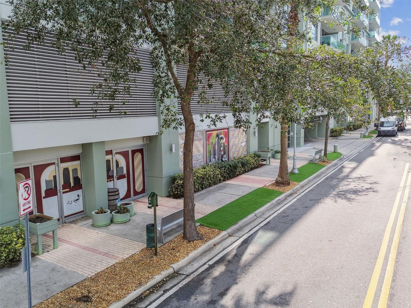 THE PLACE AT CHANNELSIDE A CON - Residential