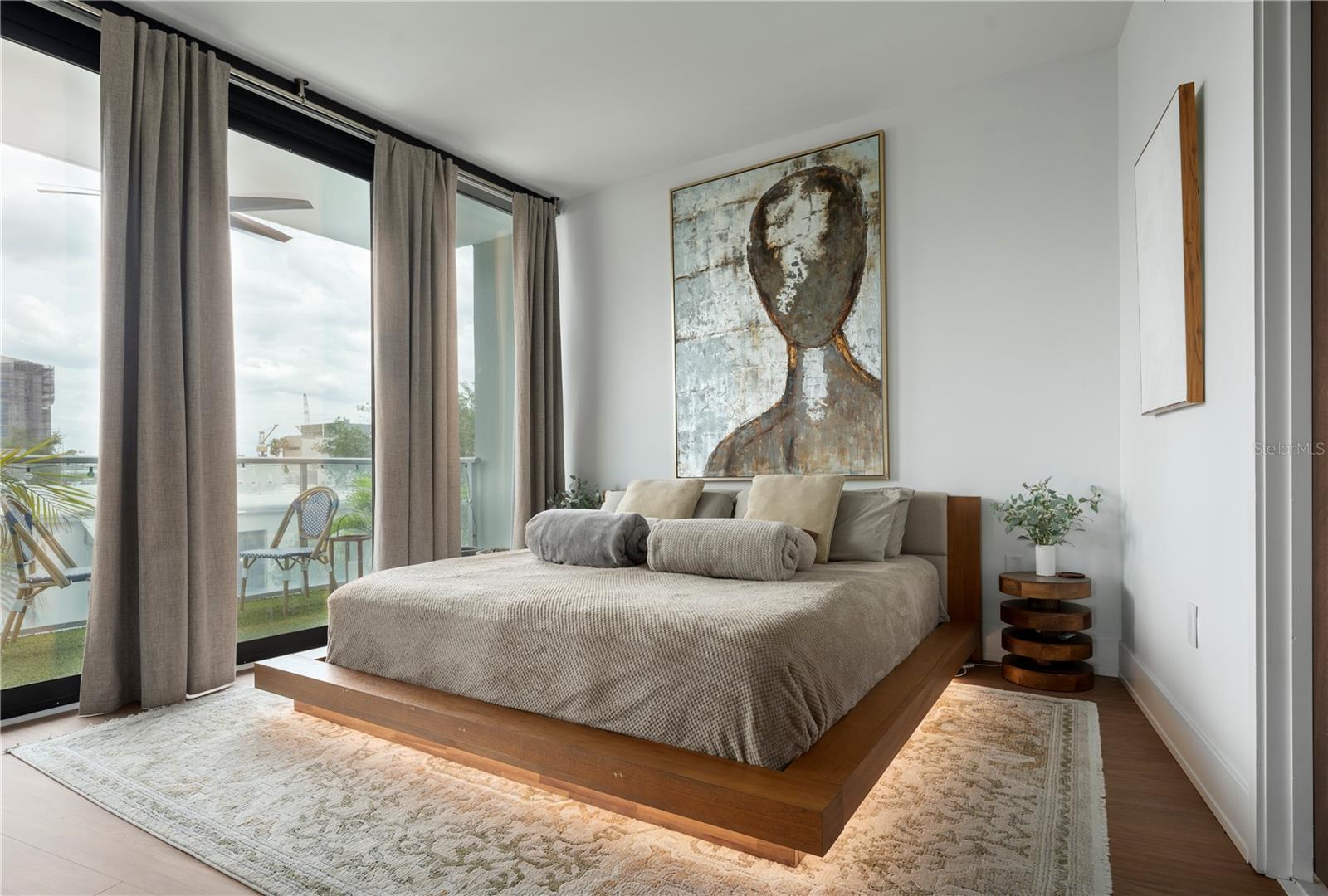 THE PLACE AT CHANNELSIDE A CON - Residential