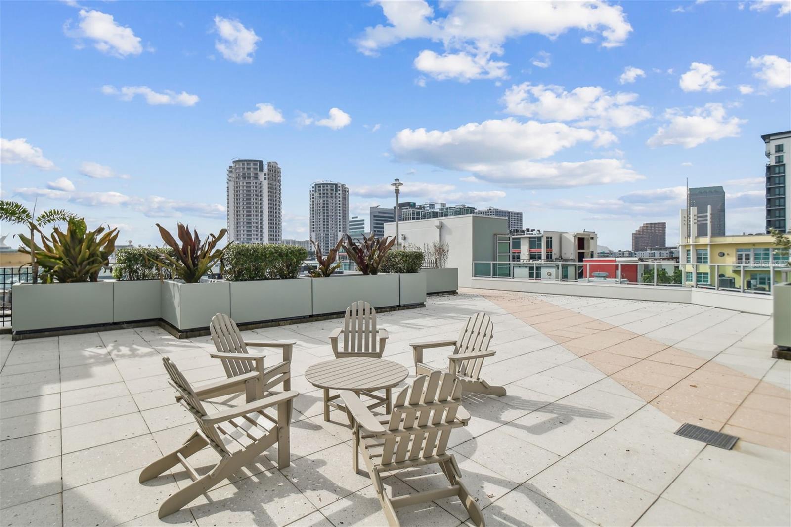 THE PLACE AT CHANNELSIDE A CON - Residential