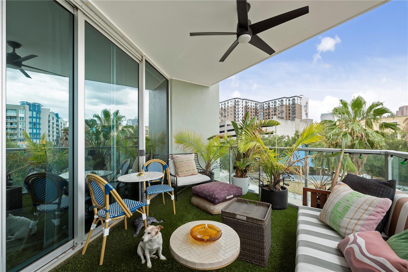 THE PLACE AT CHANNELSIDE A CON - Residential